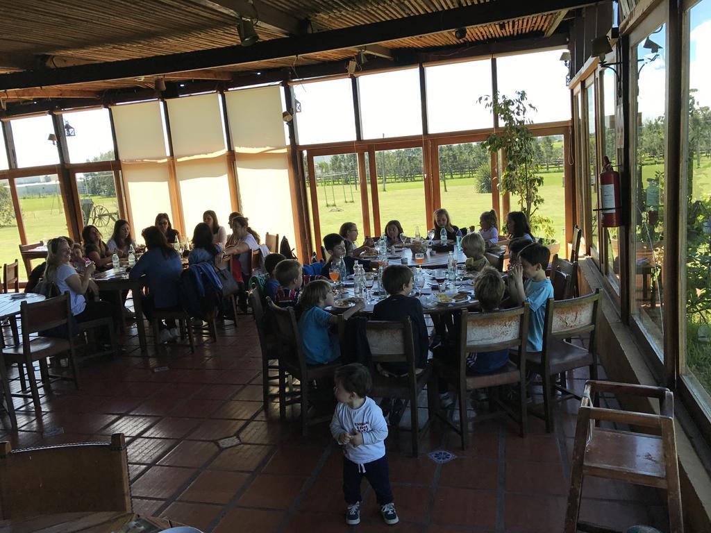 Pueblo Chico Agroturismo Hotel La Floresta Luaran gambar